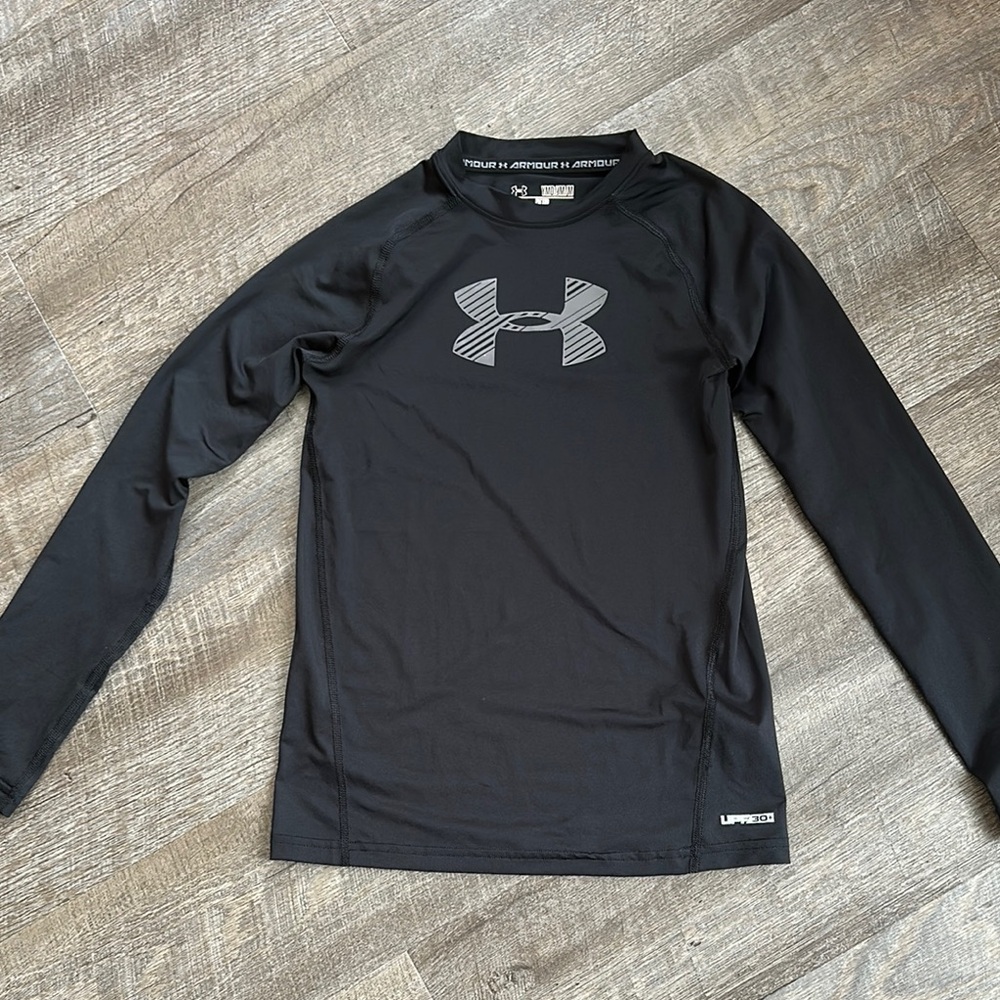 Under Armour Black Performance Top